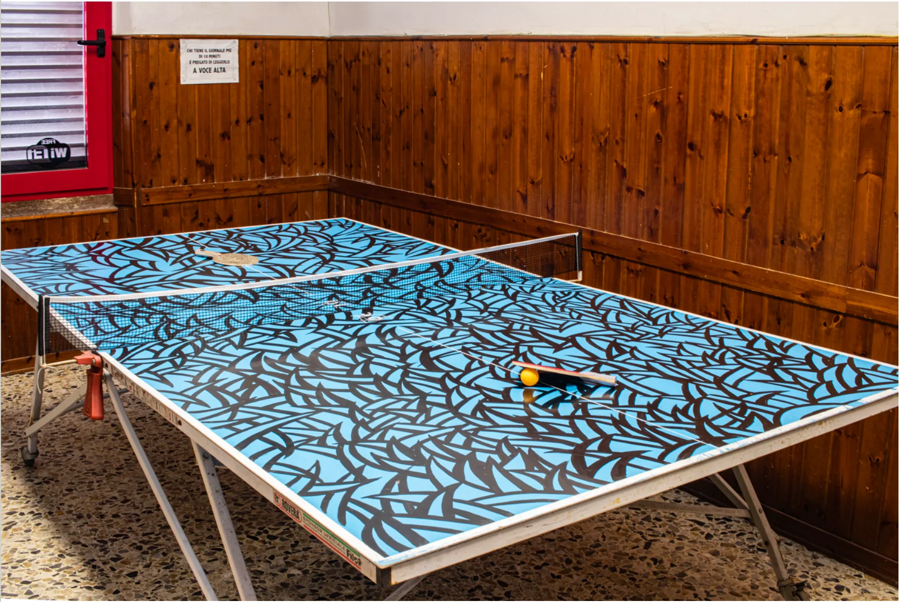 1.5m / Ping-pong, 2021 — installation image 05